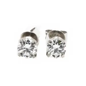 Platinum 1ct Diamond Studs