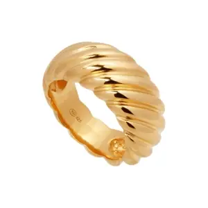 Najo Ridged Dome Ring