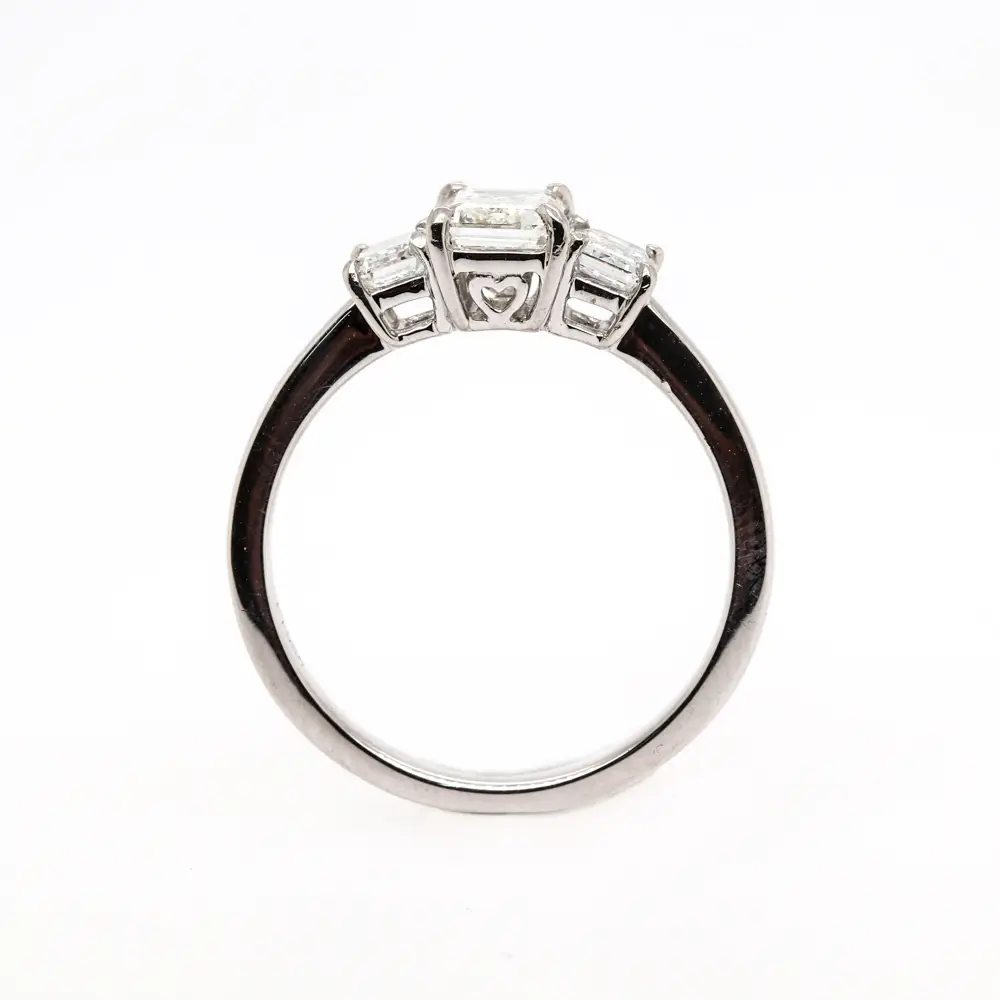 Trio Emerald Cut - Image 4