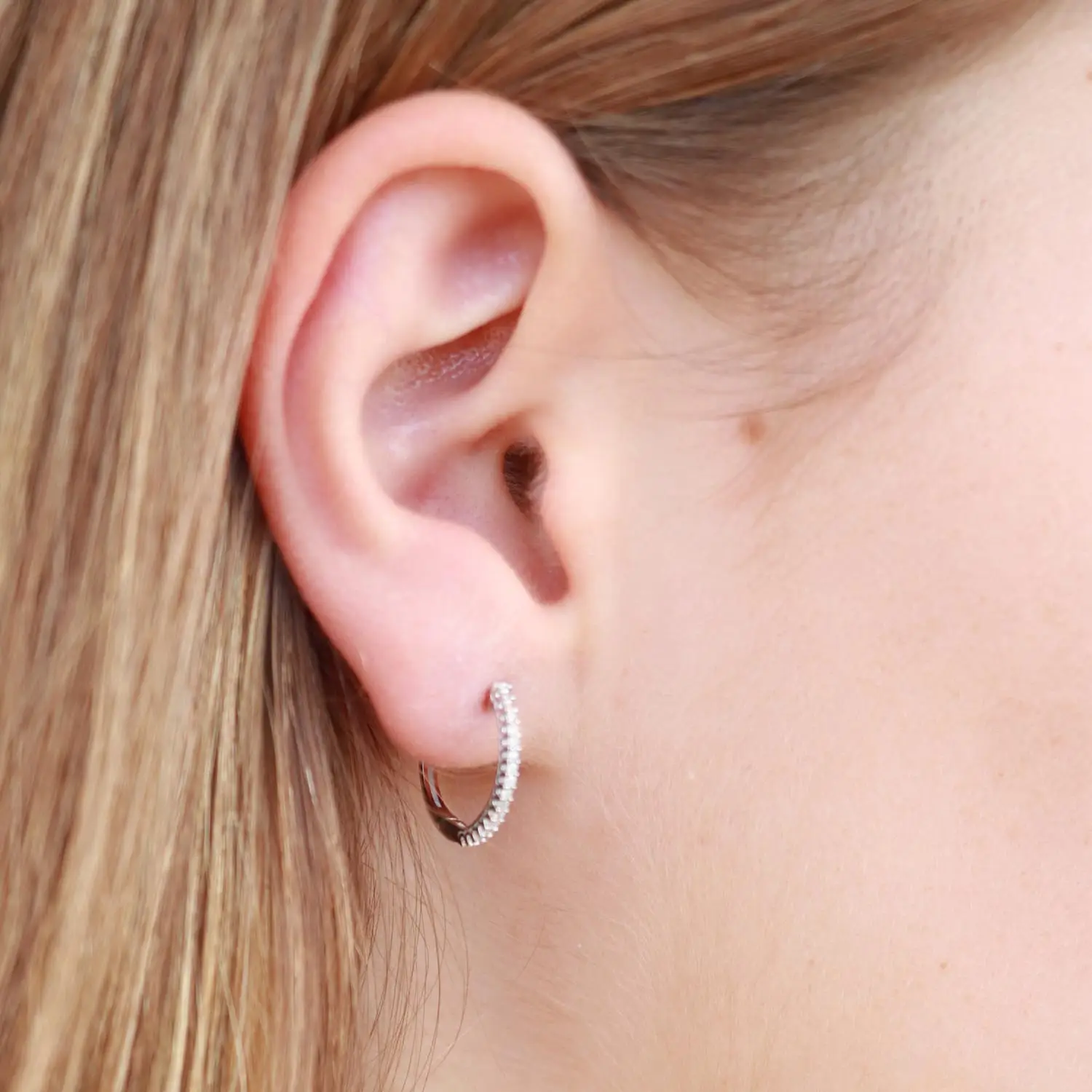 0.10ct Diamond Hoops - Image 2