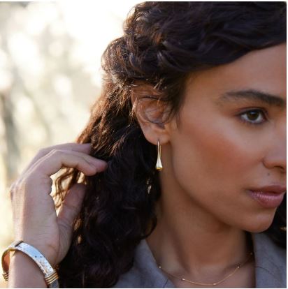Najo My Silent Tears Yellow Gold Earring E0113 - Image 3