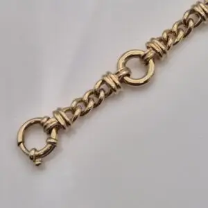 9ct Yellow Gold Curb Loop Bracelet