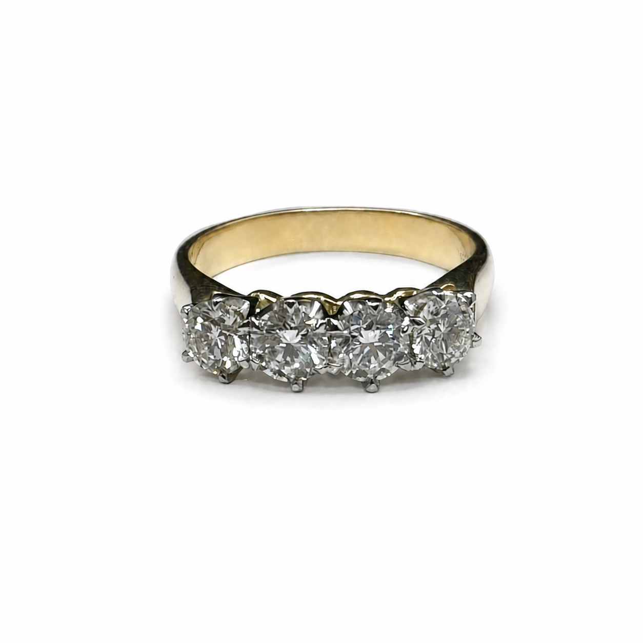 18ct Yellow Gold 4 Diamond Ring - Image 2